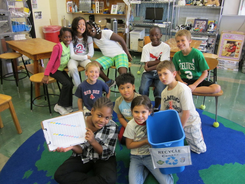 Classroom Kids Recycling